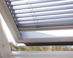 Velux jaloezieen Velux jaloezieen Hennie's Zonwering