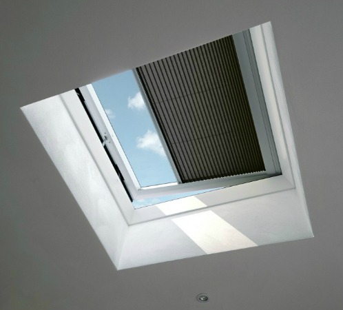 Plissegordijnen lichtkoepel Hennies Zonwering