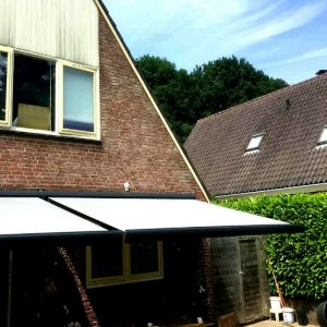 Terrasschermen Hennie's Zonwering