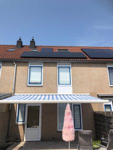 Terrasscherm gestreept Hennie's Zonwering
