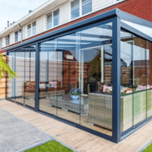 Afdak met glaswand Hennie's Zonwering