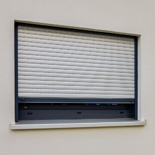 Hoofdfoto opbouw rolluik Chrono PSE Soprofen opbouwrolluik Chrono PSE Hennie's Zonwering