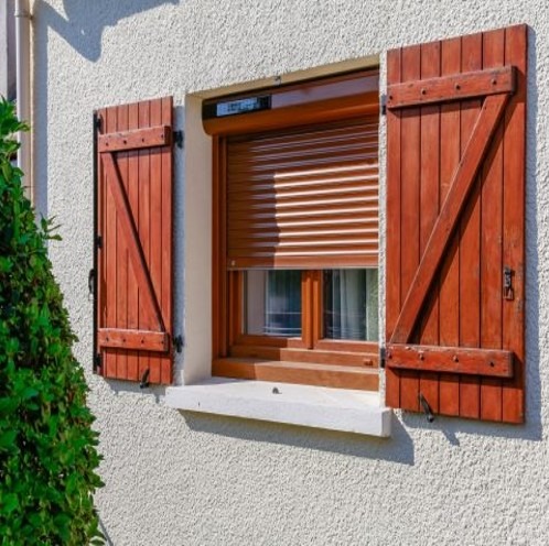 Hoofdfoto voorzet rolluik Deco Soprofen voorzetrolluik Deco Hennie's Zonwering